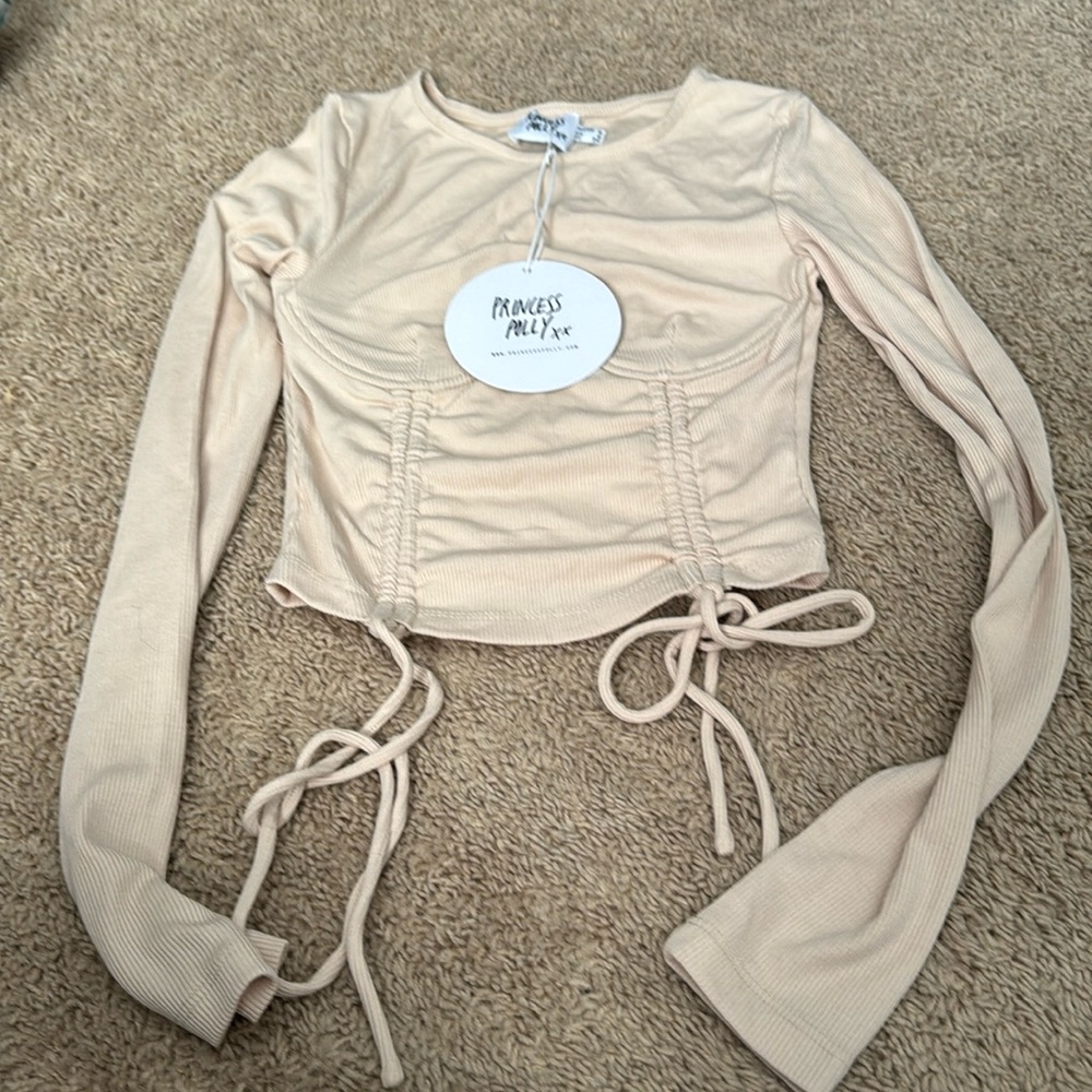 Girls/ women’s princess polly top.. size 2